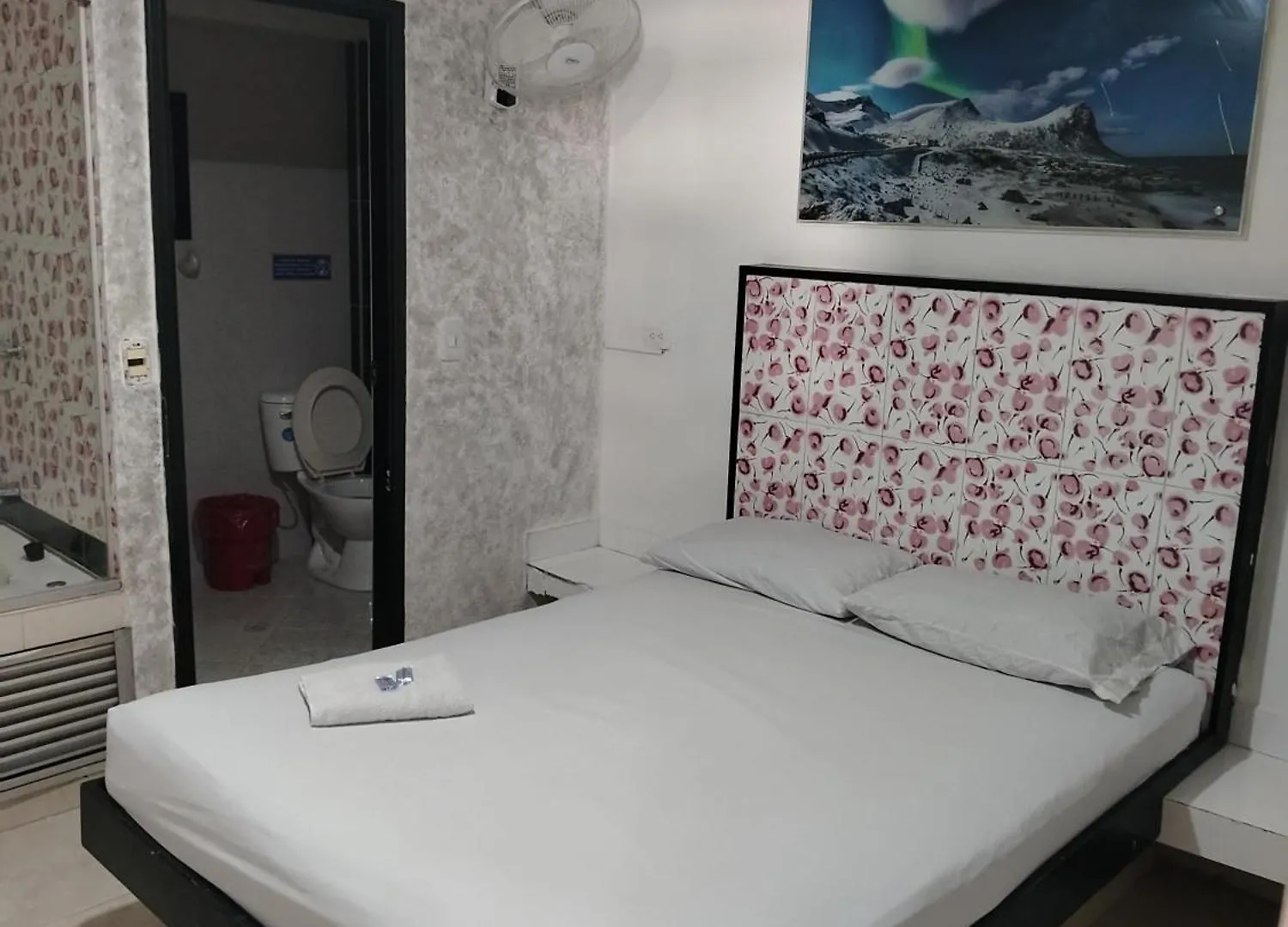 Hotel Medellin Park 3*,  Colombia